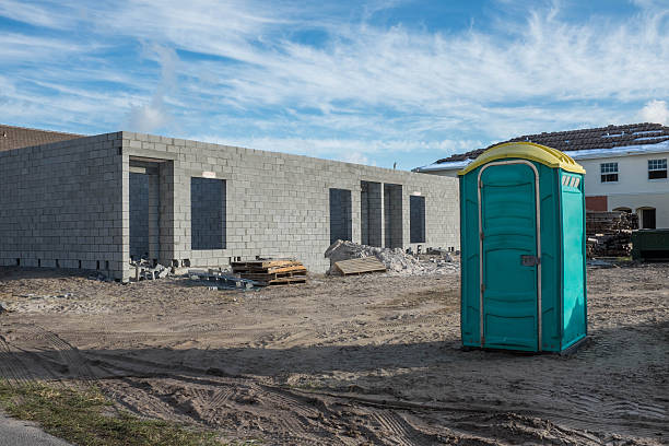 Best Portable bathroom rental  in St Albans, WV
